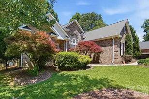 2640 Willowbrook Dr, Matthews, NC 28104 - Photo 3