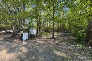 135 Benton Rd, Kings Mountain, NC 28086 - Photo 5