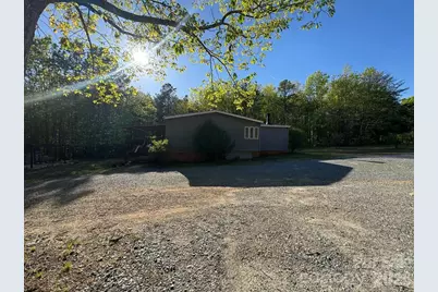 135 Benton Road, Kings Mountain, NC 28086 - Photo 3