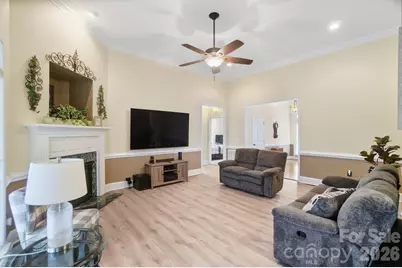 8000 Tottenham Drive, Harrisburg, NC 28075 - Photo 9