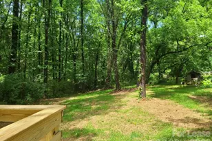 1502 Duncan Dr, Dallas, NC 28034 - Photo 9