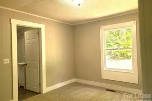 1502 Duncan Dr, Dallas, NC 28034 - Photo 7