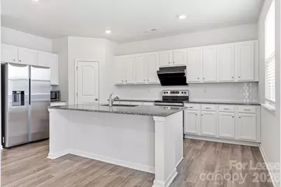 2007 Birch Arbor Court, Charlotte, NC 28215 - Photo 9