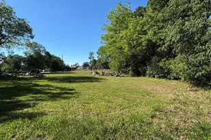 3227 Pleasant Plains Rd, Matthews, NC 28105 - Photo 9