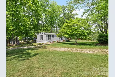 27 Presbyterian Church Road, Mills River, NC 28759 - Photo 3