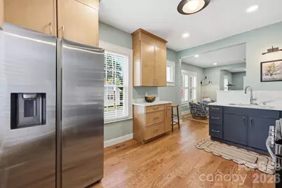 327 Campus Street, Charlotte, NC 28216 - Photo 15