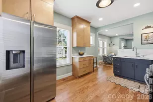 327 Campus St, Charlotte, NC 28216 - Photo 15