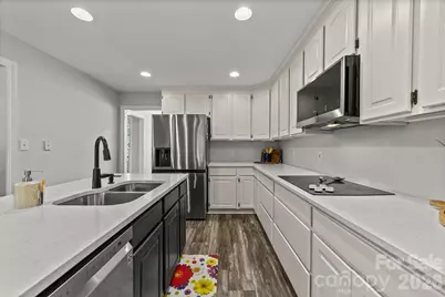 127 Fisher Farm Court, China Grove, NC 28023 - Photo 3
