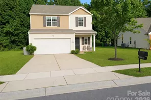 5942 Timbertop Ln, Charlotte, NC 28215 - Photo 1