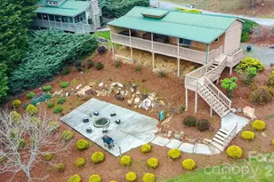 489 Buttons Ln, Sparta, NC 28675 - Photo 23