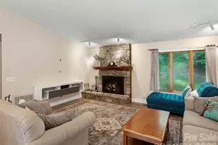 303 Brightwater Heights Dr, Hendersonville, NC 28791 - Photo 13