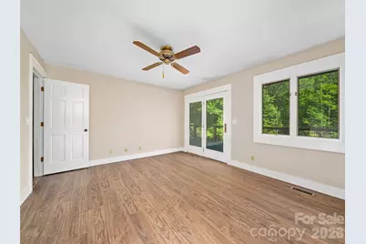 303 Brightwater Heights Drive, Hendersonville, NC 28791 - Photo 7