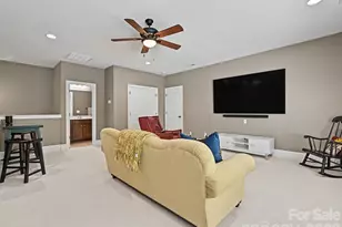 1044 Wessington Manor Ln, Fort Mill, SC 29715 - Photo 25