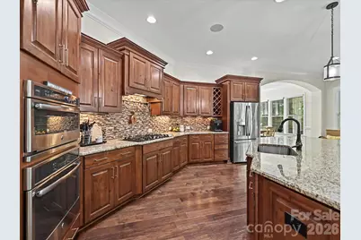 1044 Wessington Manor Lane, Fort Mill, SC 29715 - Photo 7