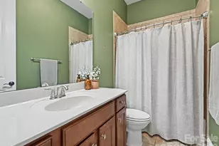 1044 Wessington Manor Ln, Fort Mill, SC 29715 - Photo 19