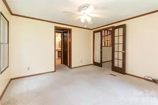 1010 Sharon Ridge Rd, Fairview, NC 28730 - Photo 13