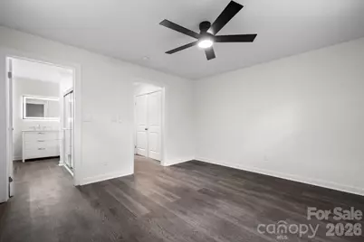 411 20th Avenue NE, Hickory, NC 28601 - Photo 13