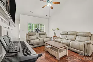 6312 Trysting Rd, Charlotte, NC 28227 - Photo 9
