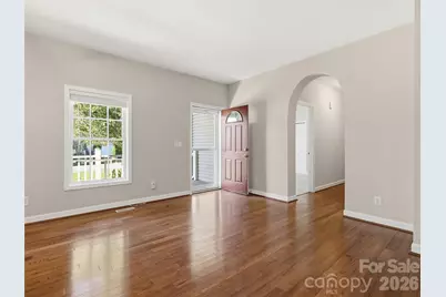 209 Beechnut Drive, Hendersonville, NC 28739 - Photo 7