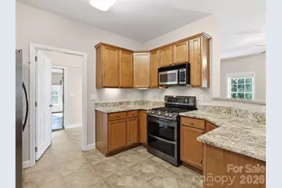 209 Beechnut Drive, Hendersonville, NC 28739 - Photo 15