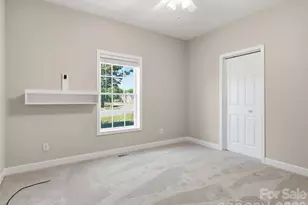 209 Beechnut Dr, Hendersonville, NC 28739 - Photo 21