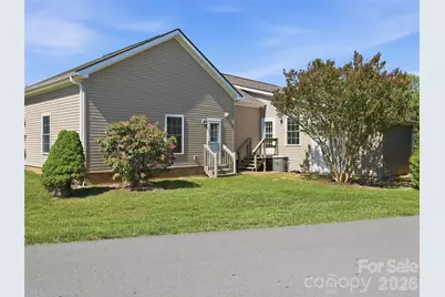 209 Beechnut Drive, Hendersonville, NC 28739 - Photo 37