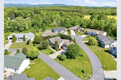 209 Beechnut Drive, Hendersonville, NC 28739 - Photo 41