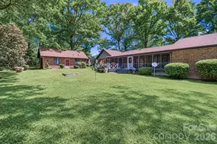 156 Monte Vista Rd, Statesville, NC 28625 - Photo 5