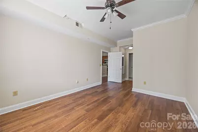 300 W 5th Street #809, Charlotte, NC 28202 - Photo 15