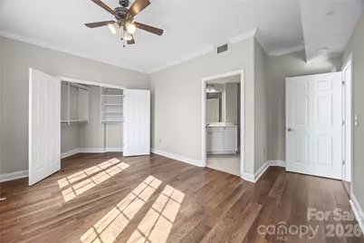 300 W 5th Street #809, Charlotte, NC 28202 - Photo 11