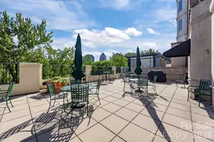 300 W 5th St, Charlotte, NC 28202 - Photo 35