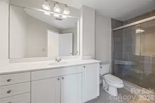300 W 5th St, Charlotte, NC 28202 - Photo 13