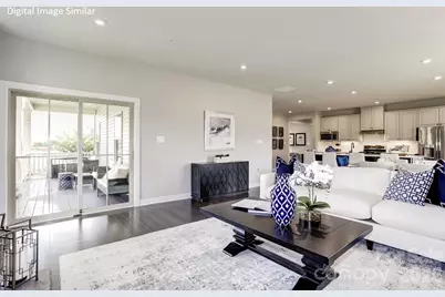 924 Heathway Drive, Charlotte, NC 28213 - Photo 5
