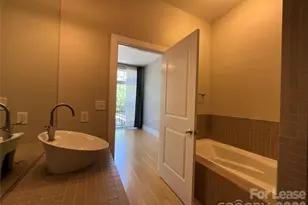 3100 N Davidson St, Charlotte, NC 28205 - Photo 13