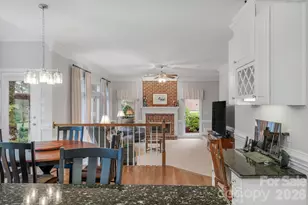10514 Old Wayside Rd, Charlotte, NC 28277 - Photo 13