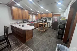 402 Easy St, Concord, NC 28027 - Photo 3