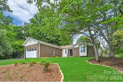 31 St Andrews Drive, Etowah, NC 28729 - Photo 3