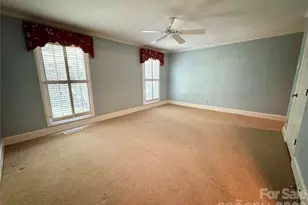500 Woodend Dr SE, Concord, NC 28025 - Photo 17