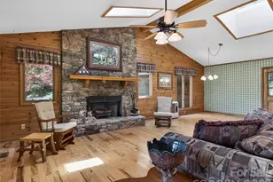 255 Westover Ln, Burnsville, NC 28714 - Photo 7