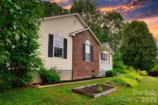 1798 New Stock Rd, Weaverville, NC 28787 - Photo 3