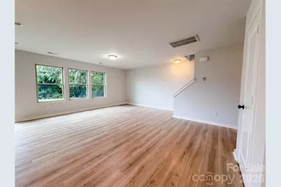 5304 Twin Brook Drive, Charlotte, NC 28269 - Photo 3