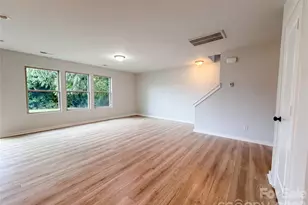 5304 Twin Brook Dr, Charlotte, NC 28269 - Photo 3