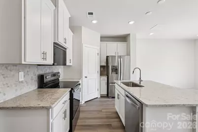 9044 Foggy Brook Loop, Charlotte, NC 28216 - Photo 7