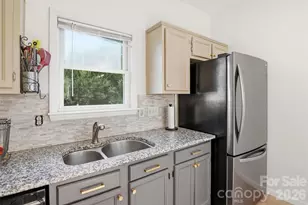 12025 Freshwell Rd, Charlotte, NC 28273 - Photo 15