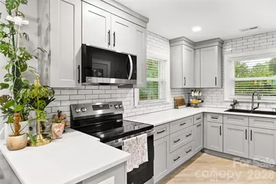 213 Hillcrest Drive, Huntersville, NC 28078 - Photo 7