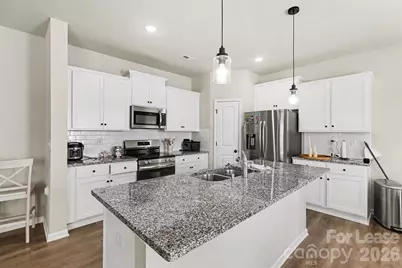 9028 Stoney Waters Court, Charlotte, NC 28215 - Photo 5