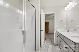 9028 Stoney Waters Ct, Charlotte, NC 28215 - Photo 13