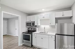 306 N Jackson St, Salisbury, NC 28144 - Photo 9