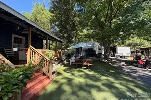 6228 Freedom Dr, Charlotte, NC 28214 - Photo 13