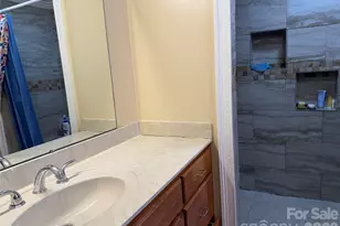 6228 Freedom Dr, Charlotte, NC 28214 - Photo 7
